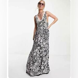 New Free People Intimately Tiers For You Dress XS,S ,M NEW crochet back max